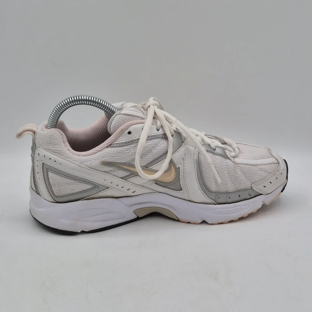 Nike Air Walking Shoes Womens Size 8 White‎ Gray Gold Rolling Rail 350453-161